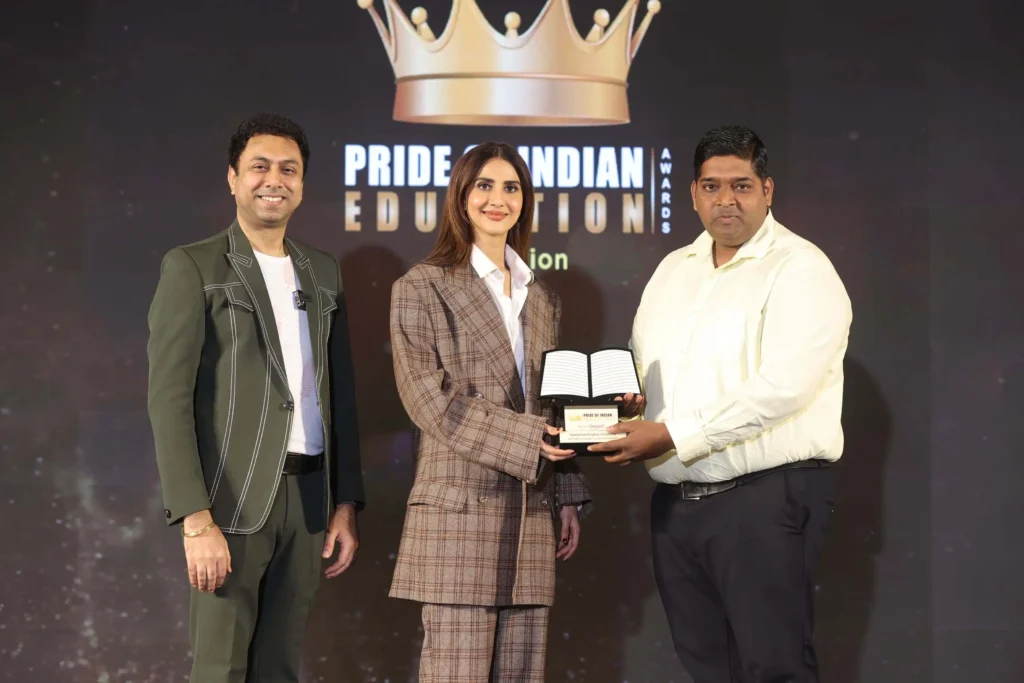 speakfast academy awarded by Vani Kapoor